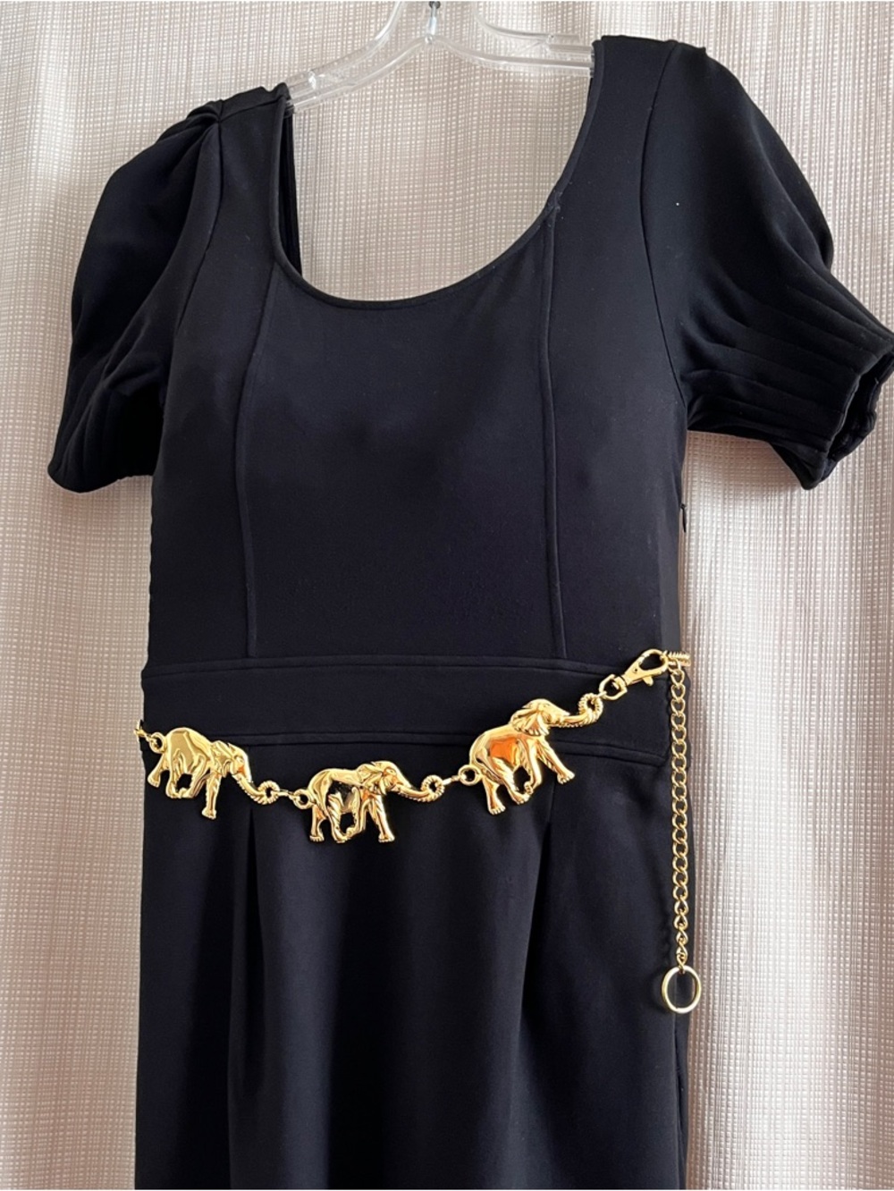 Vintage 80s 90s Gold Elephant Chain Link Belt Maximalist Statement Extravagant